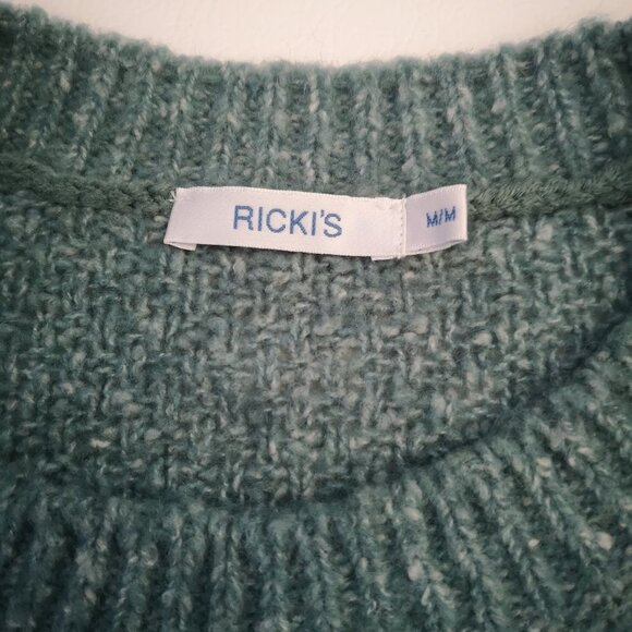 Ricki's Ladies Green Straight Fit Tunic Sweater - Picture 3 of 9